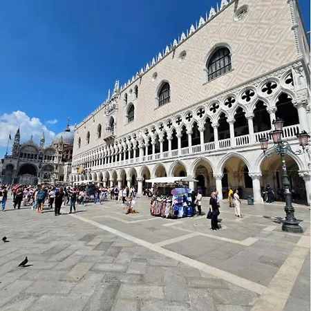Ca' Maule - Venetian Charm In San Marco Venedig